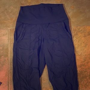 High waisted navy joggers. Size 6